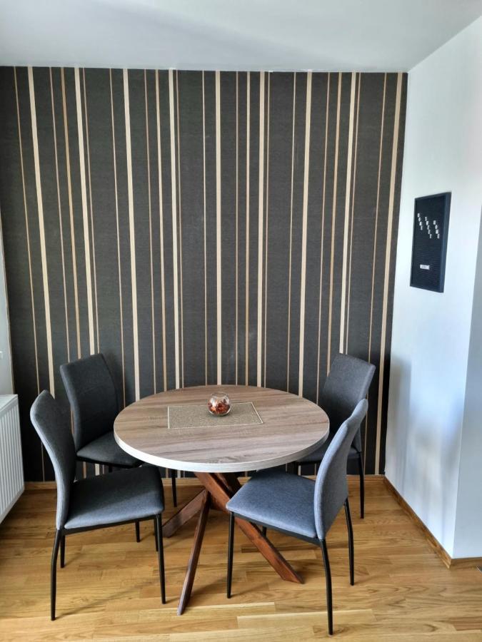 Apartman Court 프리제도르 외부 사진